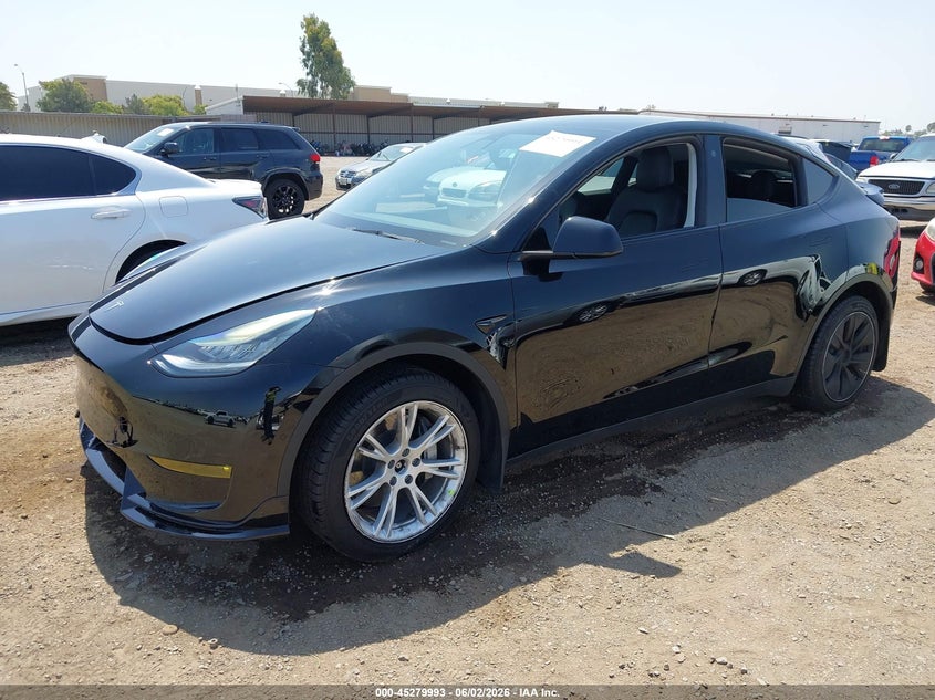 2022 Tesla Model Y Long Range Dual Motor All-Wheel Drive VIN: 7SAYGDEE0NF411985 Lot: 45279993
