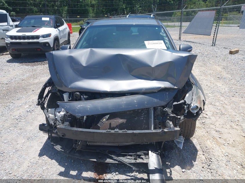 2018 Hyundai Elantra Gt VIN: KMHH35LE5JU068413 Lot: 45280028