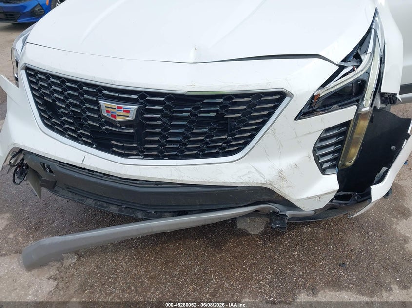 2022 Cadillac Xt4 Awd Premium Luxury VIN: 1GYFZDR44NF134005 Lot: 45280052