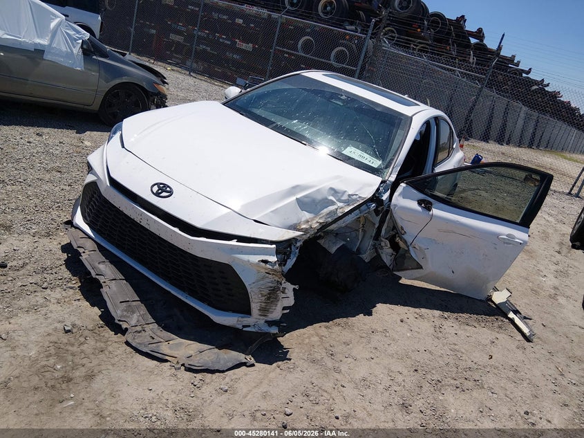 Vin: 4t1daack6su609389, lot: 45777965, toyota camry se 20252