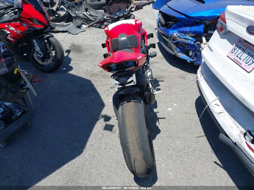 2022 DUCATI STREETFIGHTER auction photo 6