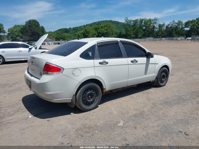 Vin: 1fahp3en8aw135915, lot: 45778033, ford focus s 20104