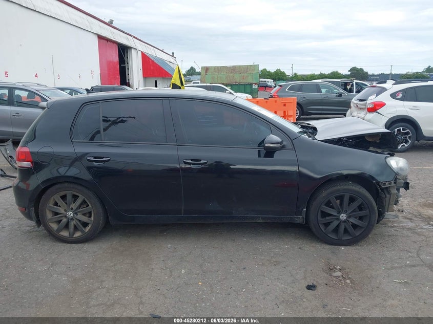 2011 Volkswagen Golf Tdi 4-Door VIN: WVWNM7AJ2BW141114 Lot: 45280212