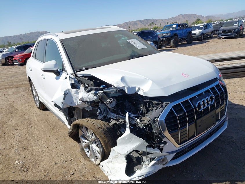 2025 Audi Q3 Premium 45 Tfsi S Line Quattro Tiptronic VIN: WA1DECF34S1060327 Lot: 45280258