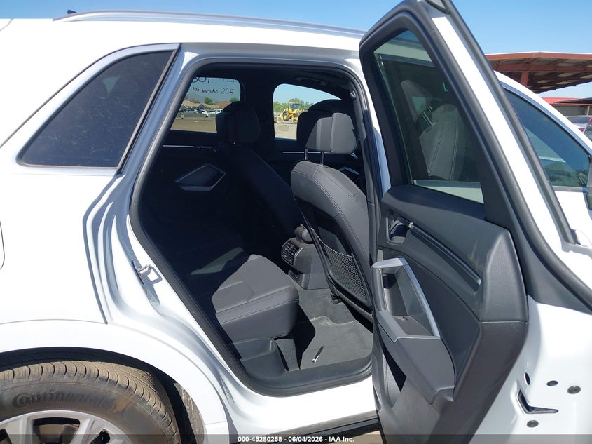 2025 Audi Q3 Premium 45 Tfsi S Line Quattro Tiptronic VIN: WA1DECF34S1060327 Lot: 45280258