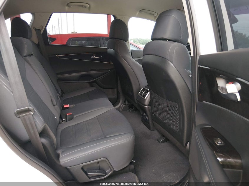 2017 Kia Sorento 2.4L Lx VIN: 5XYPG4A38HG239201 Lot: 45280273