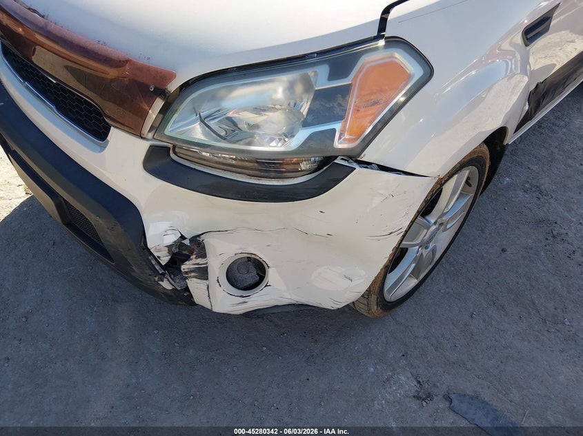 2011 Kia Soul ! VIN: KNDJT2A21B7718285 Lot: 45280342