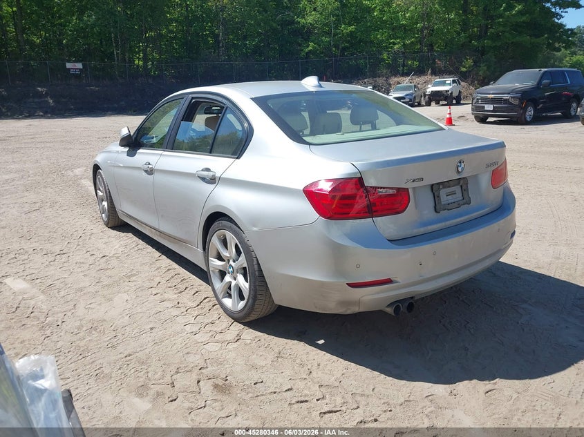 Vin: wba3b5g56fns19365, lot: 45778170, bmw 328i xdrive 20153