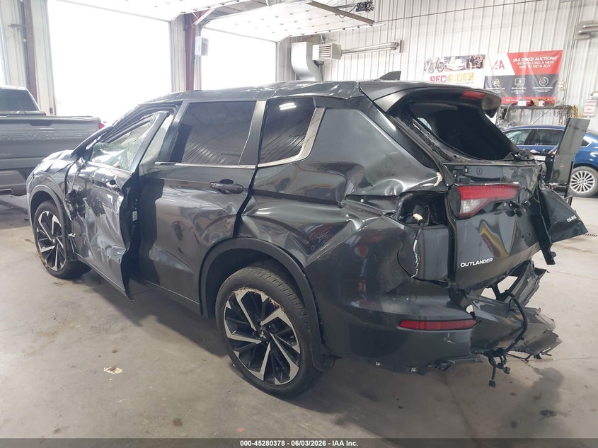 Vin: ja4j3va8xrz070346, lot: 45778202, mitsubishi outlander se 2.5 2wd/se black edition s-awc/se black edition w/pano roof s-awc 20243