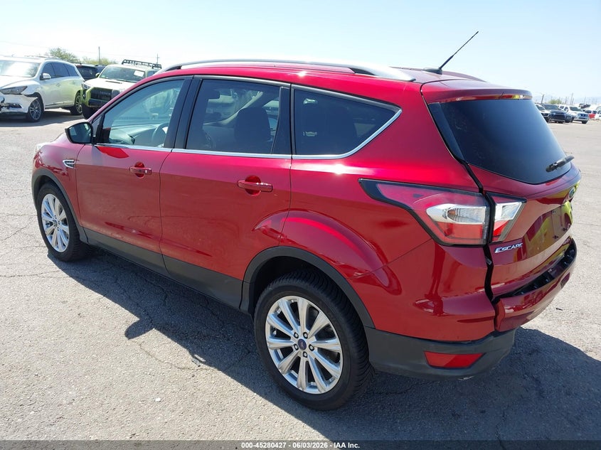Vin: 1fmcu9j92huc95556, lot: 45778251, ford escape titanium 20173