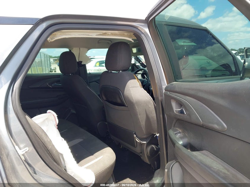 2021 CHEVROLET TRAILBLAZER auction photo 8