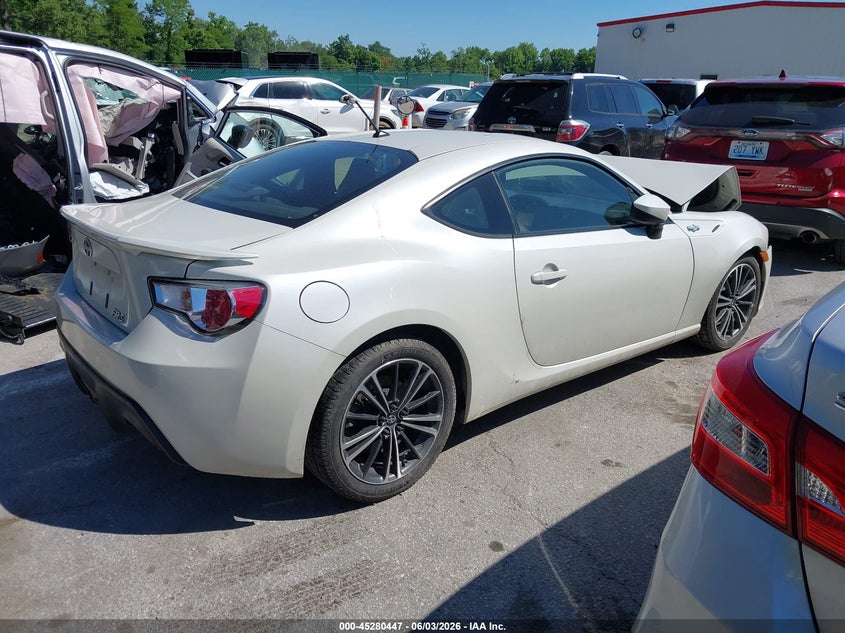Vin: jf1znaa1xe8708633, lot: 45778271, scion fr-s monogram 20144