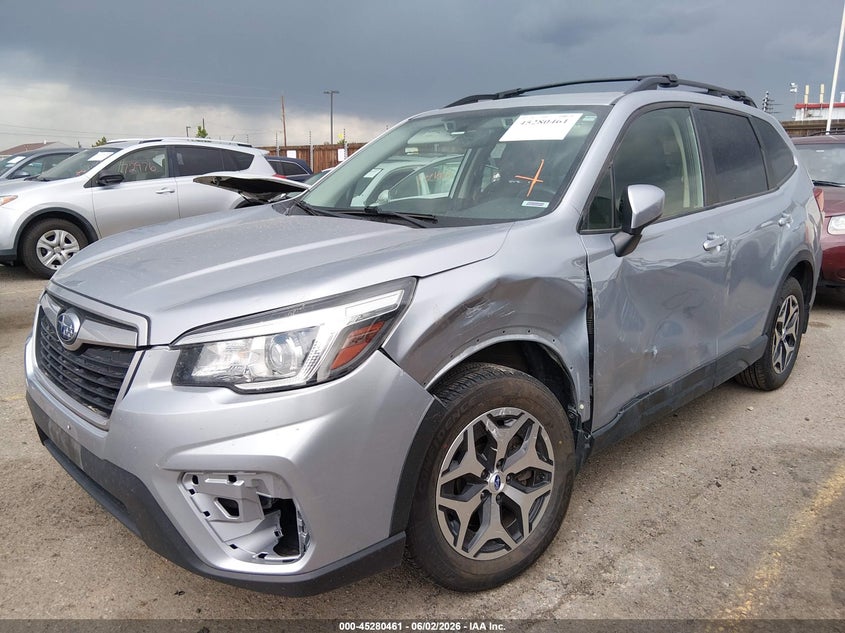 Vin: jf2skajc4lh425049, lot: 45778285, subaru forester premium 20202