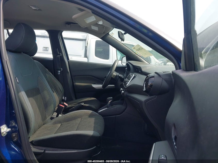 VIN 3N1CP5CV4LL508740 2020 NISSAN KICKS SV XTRONIC CVT