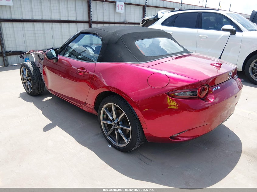 Vin: jm1ndad74n0508292, lot: 45778323, mazda mx-5 miata grand touring 20223