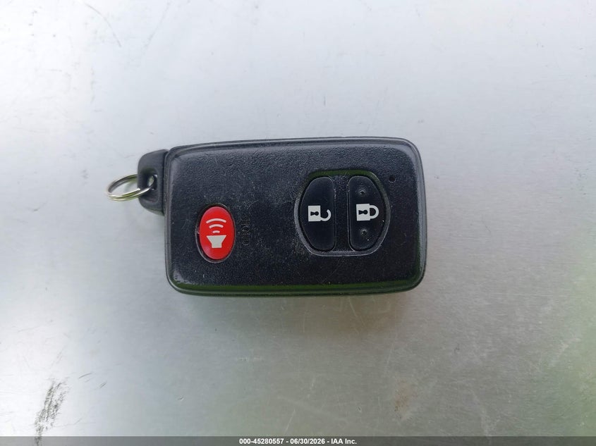 2015 TOYOTA PRIUS HATCHBACK 1.8L I-4 DOHC, VVT, 98HP