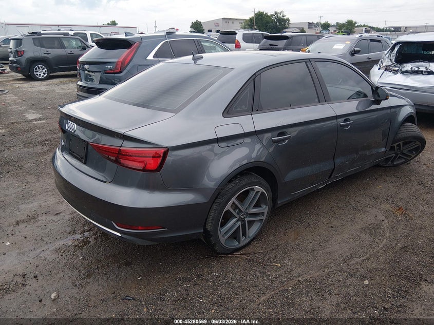 2018 AUDI A3 auction photo 4
