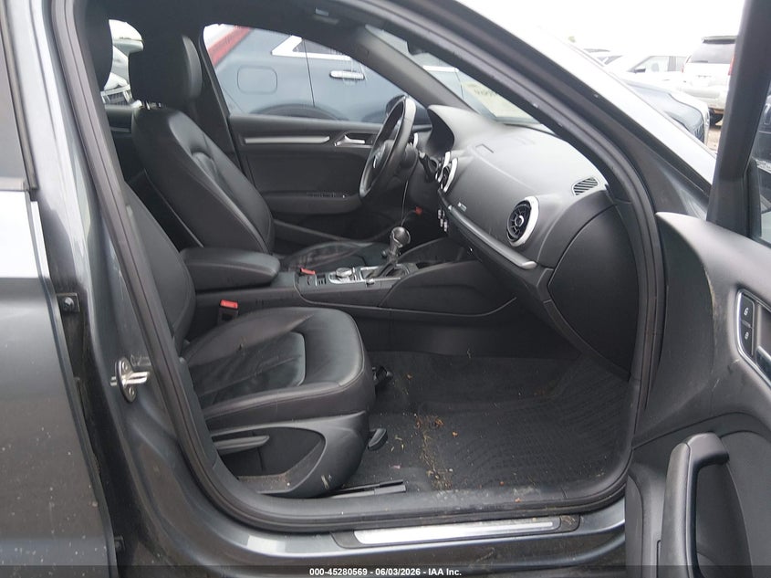 2018 AUDI A3 auction photo 5