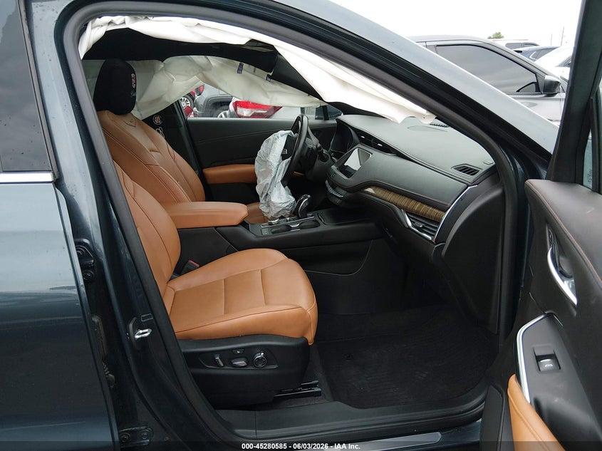 2019 Cadillac Xt4 Premium Luxury VIN: 1GYFZDR49KF192428 Lot: 45280585