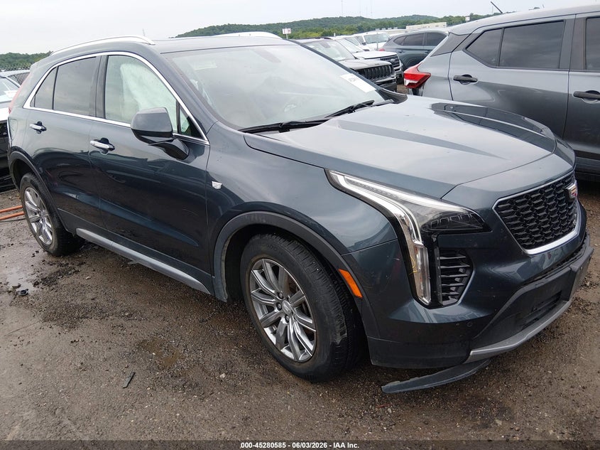 2019 CADILLAC XT4 auction photo 1