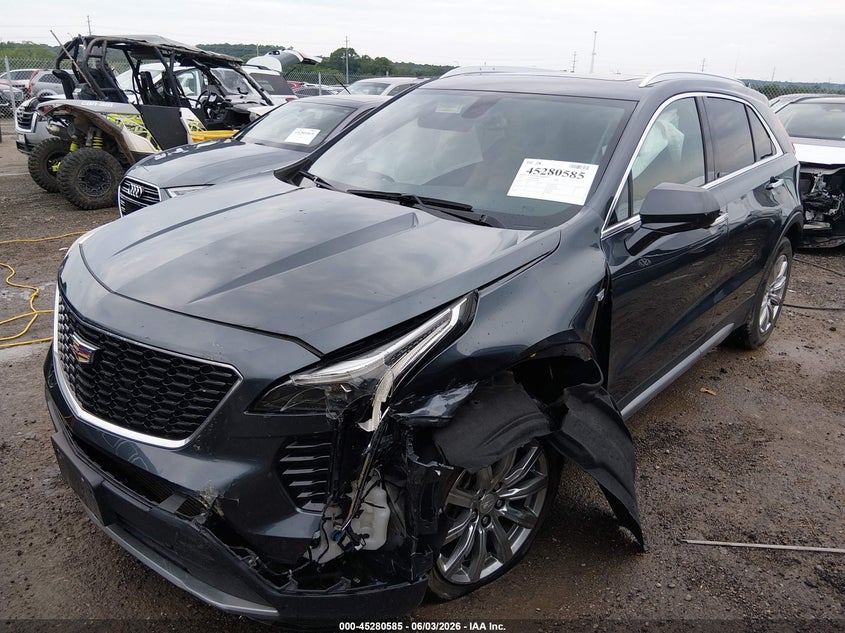 2019 CADILLAC XT4 auction photo 2