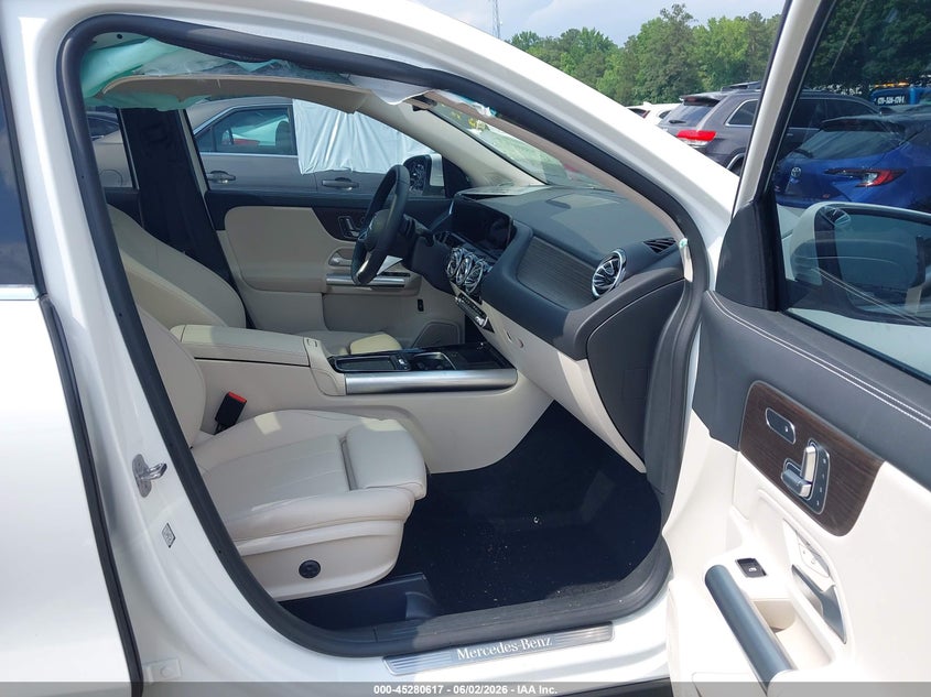2025 MERCEDES-BENZ GLA 250 auction photo 5