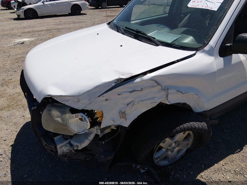 2005 Ford Escape Xlt VIN: 1FMYU93105KA20157 Lot: 45280619