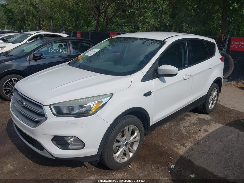 Vin: 1fmcu9g98hub27928, lot: 45778446, ford escape se 20172