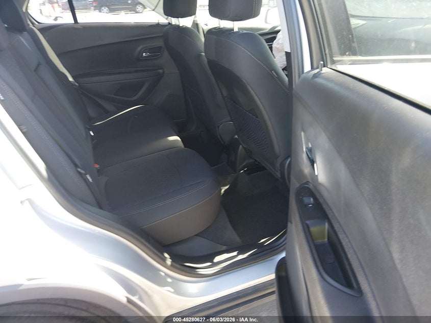 2020 CHEVROLET TRAX auction photo 8