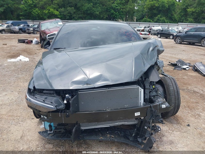 2026 HYUNDAI ELANTRA auction photo 6