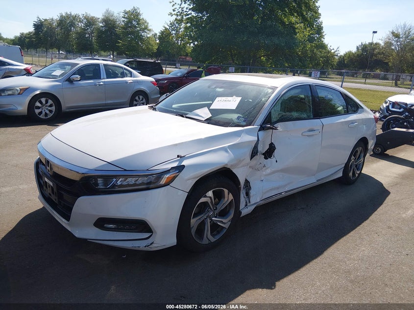 2018 HONDA ACCORD auction photo 2