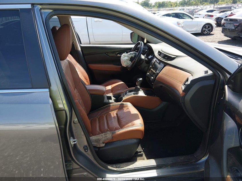 2018 NISSAN ROGUE auction photo 5