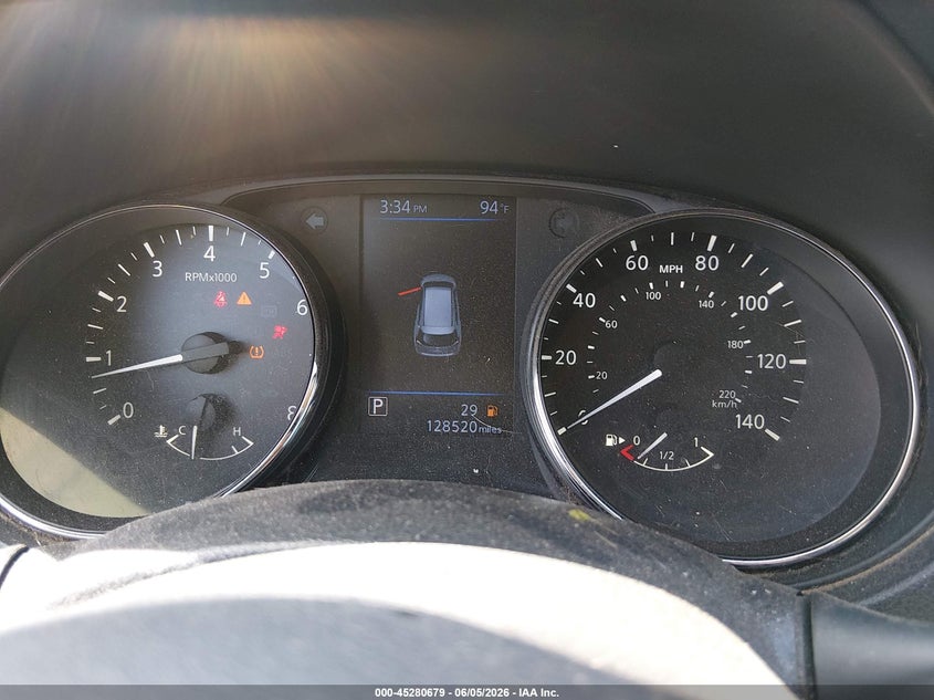 2018 NISSAN ROGUE auction photo 7
