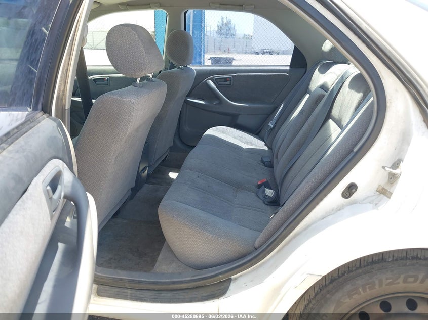 2000 Toyota Camry Le VIN: JT2BG22K3Y0490825 Lot: 45280695