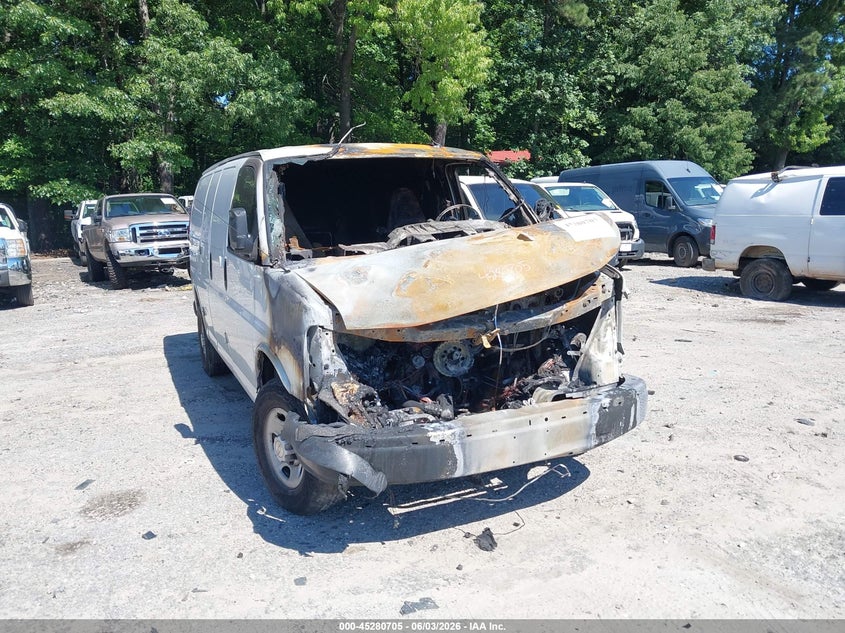 2020 Chevrolet Express Cargo Rwd 2500 Regular Wheelbase Wt VIN: 1GCWGAFP5L1233841 Lot: 45280705