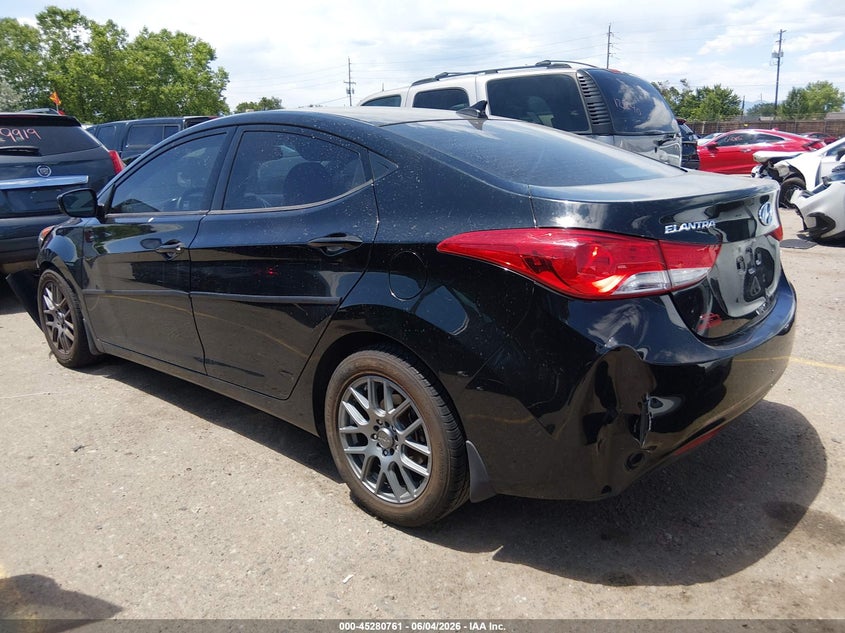 Vin: 5npdh4ae1dh225516, lot: 45778585, hyundai elantra gls 20133