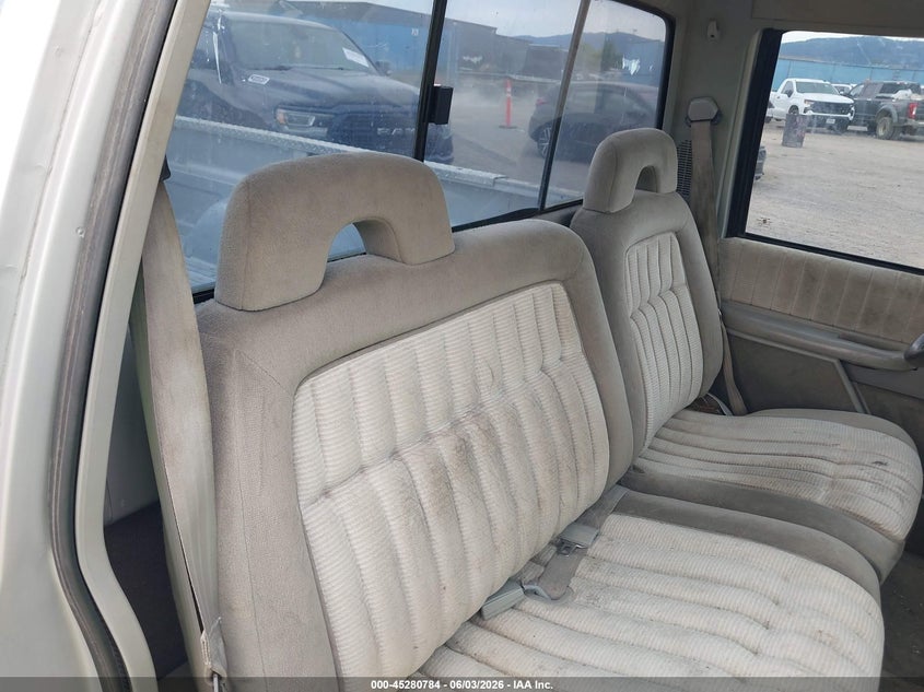 1994 GMC Sierra K2500 VIN: 1GTFK24K8RE534634 Lot: 45280784