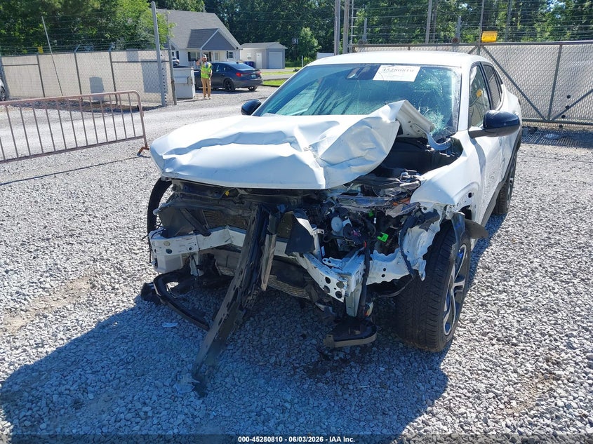 2024 CHEVROLET TRAX auction photo 6