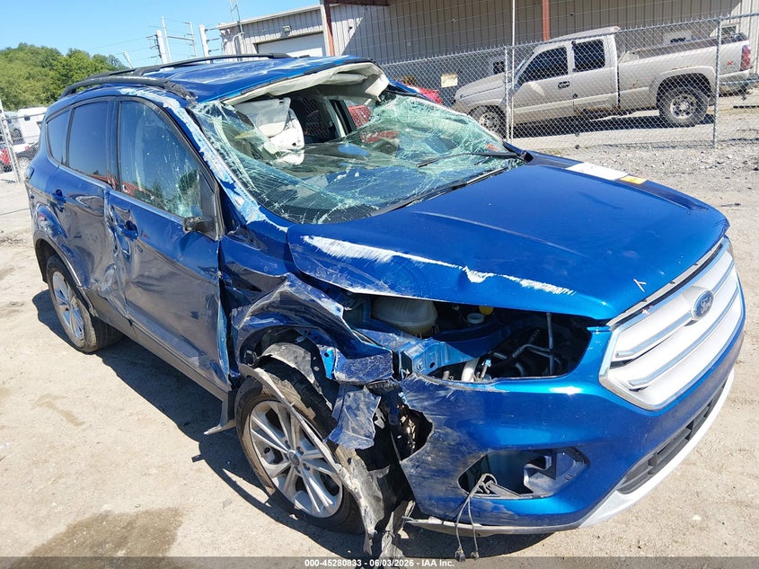 Vin: 1fmcu9gd1jub81159, lot: 45778657, ford escape se 2018 img_1