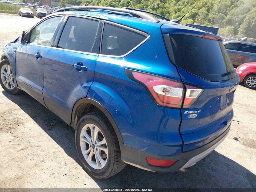 Vin: 1fmcu9gd1jub81159, lot: 45778657, ford escape se 20183