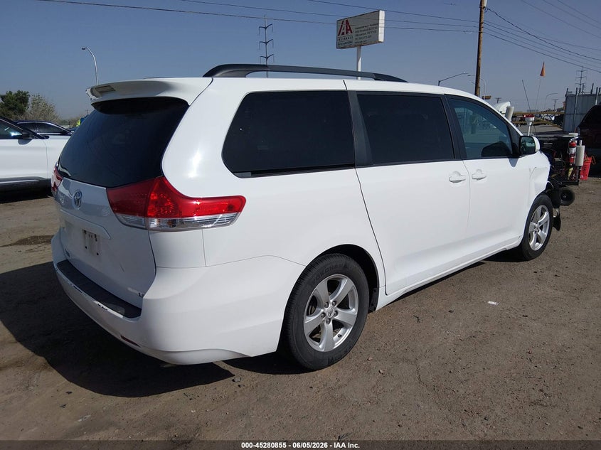 Vin: 5tdkk3dc9cs224569, lot: 45778680, toyota sienna le v6 8 passenger 20124