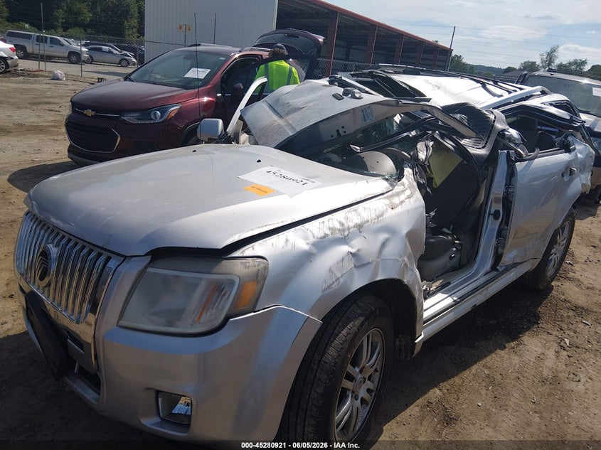 Vin: 4m2cn8hg2akj00390, lot: 45778745, mercury mariner premier 20102