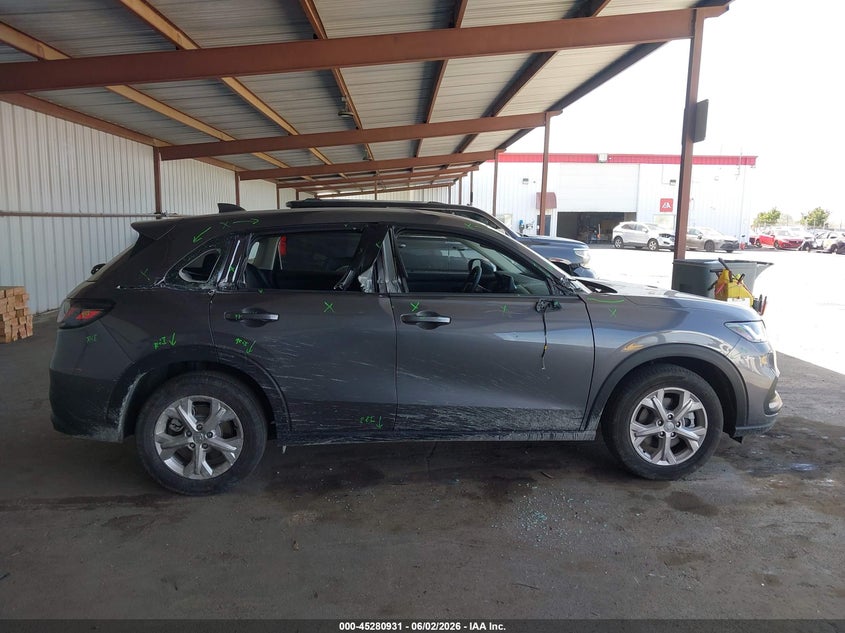 2025 Honda Hr-V Awd Lx VIN: 3CZRZ2H32SM752400 Lot: 45280931