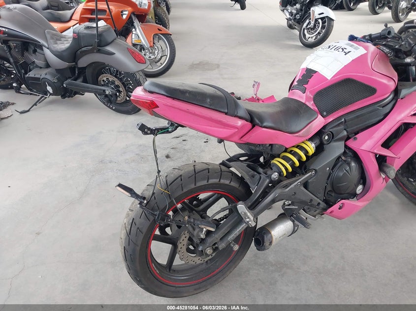 2013 KAWASAKI NINJA SPORT_BIKE 2