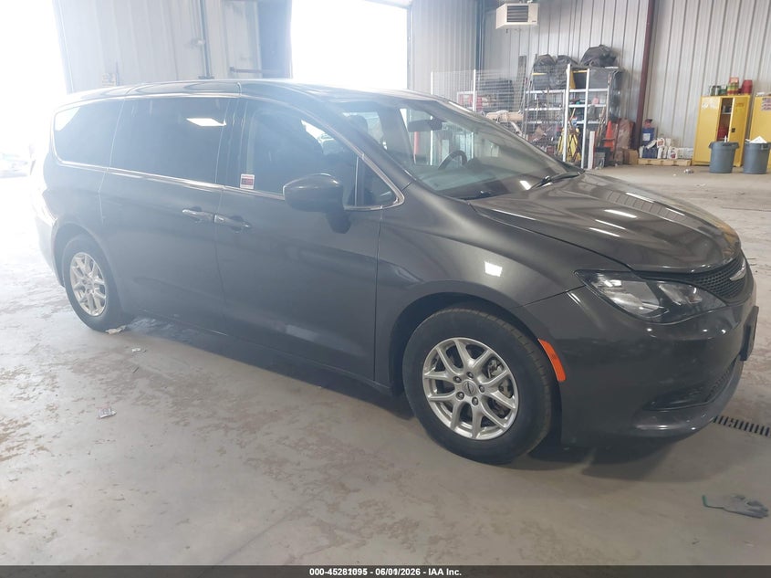 2022 Chrysler Voyager
