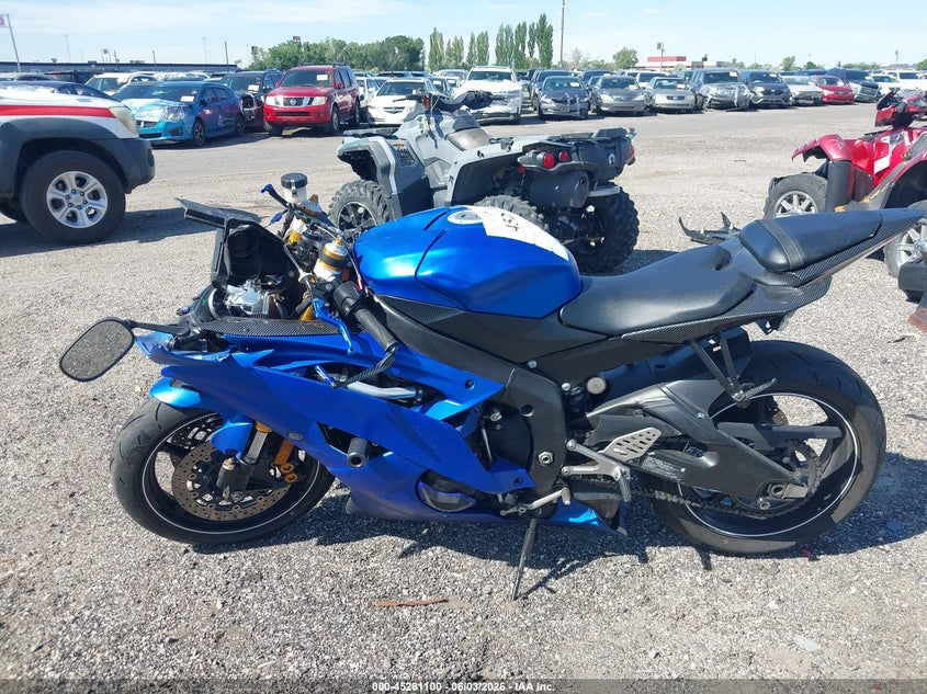 2011 Yamaha Yzfr6 VIN: JYARJ16E7BA022518 Lot: 45281100