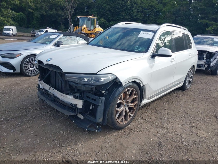 BMW X7 - zdjęcie 2