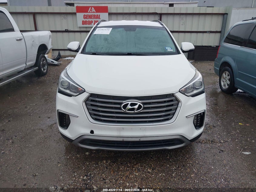 2017 Hyundai Santa Fe Se VIN: KM8SN4HFXHU206811 Lot: 45281114