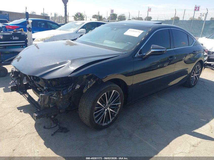 Vin: 58ada1c11nu015975, lot: 45778997, lexus es 300h 20222