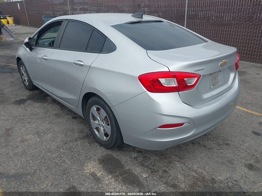 Vin: 3g1bc5sm6hs528572, lot: 45779002, chevrolet cruze ls auto 20173